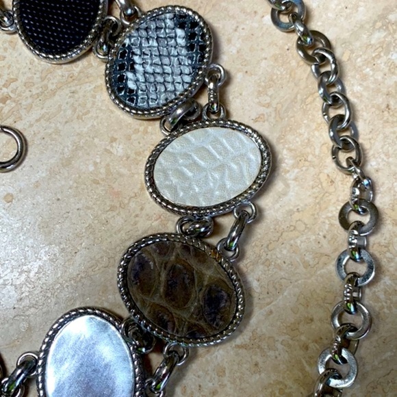 CONCHO BELT Reversible: Silver or animal-print embossed leather. OSFM VTG - Picture 10 of 17